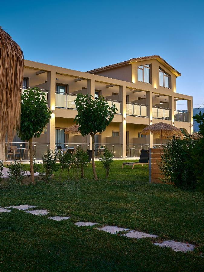 Aparthotel Grapevines 3*