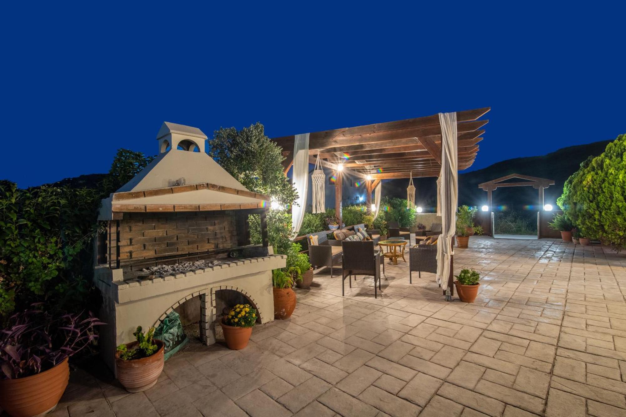 Aparthotel Grapevines 3*